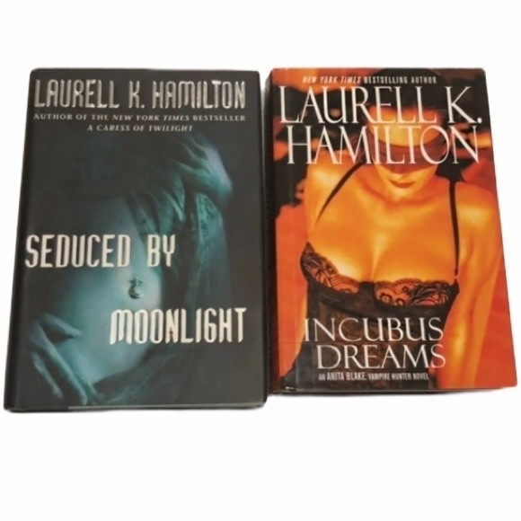Laurel K Hamilton Books Set of Two - Picture 1 of 5